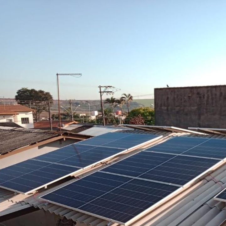 Placa solar instalada CZ Solar